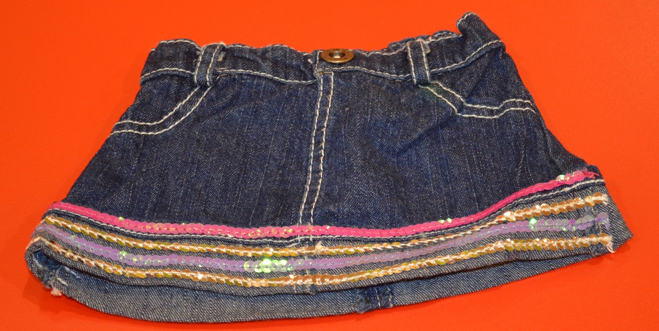 Denim Skirt With Sequin